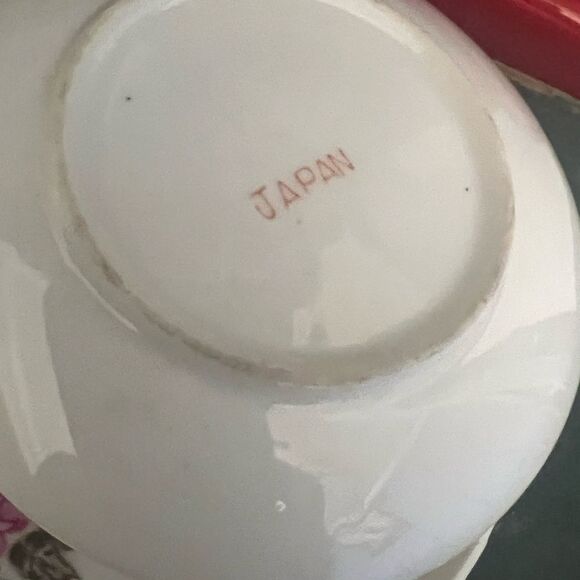 Japanese stamped set of 5 vintage Floral White and Pink Porcelain small Plates - Picture 6 of 6